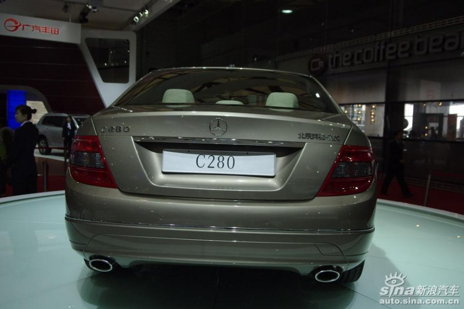 奔驰C级