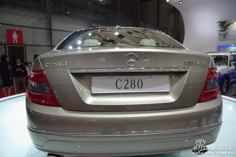 奔驰C级