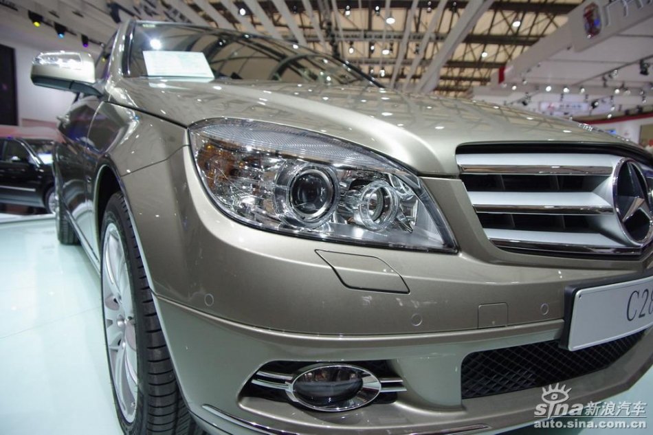 奔驰C级