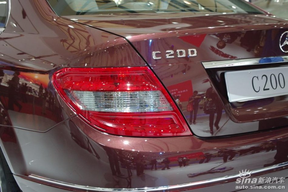 奔驰C200