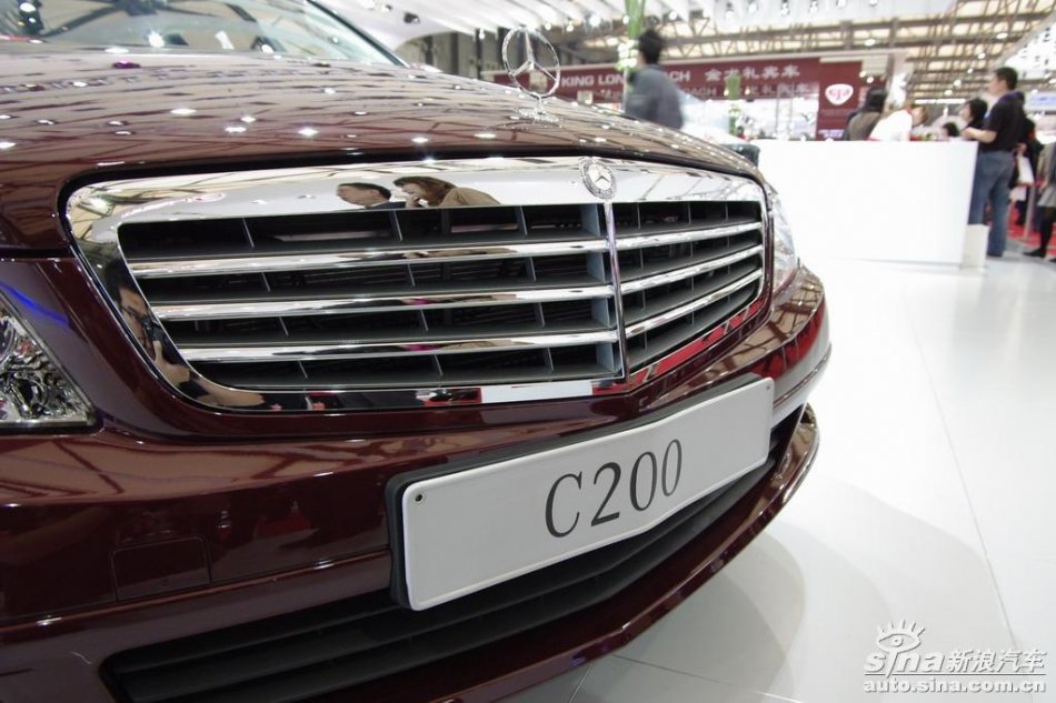 奔驰C200