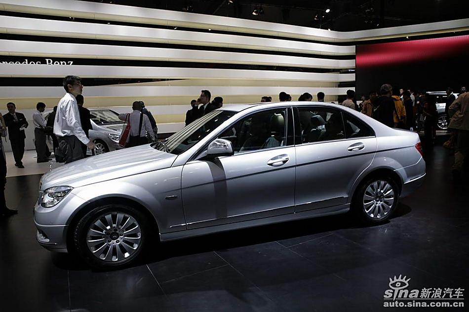奔驰C级