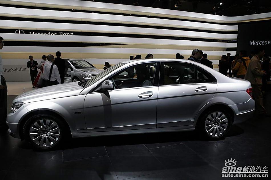 奔驰C级
