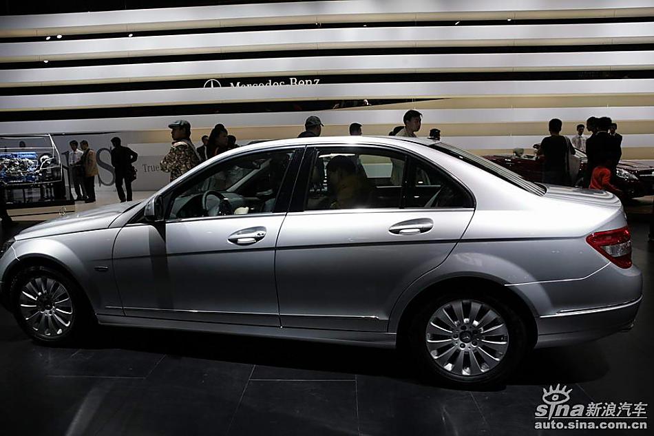 奔驰C级