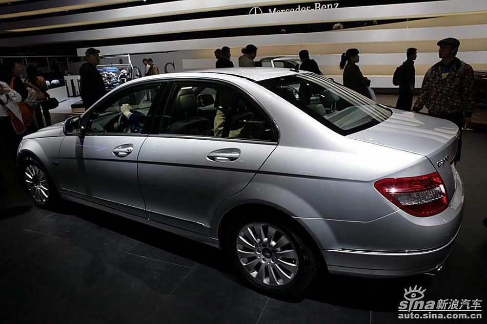 奔驰C级