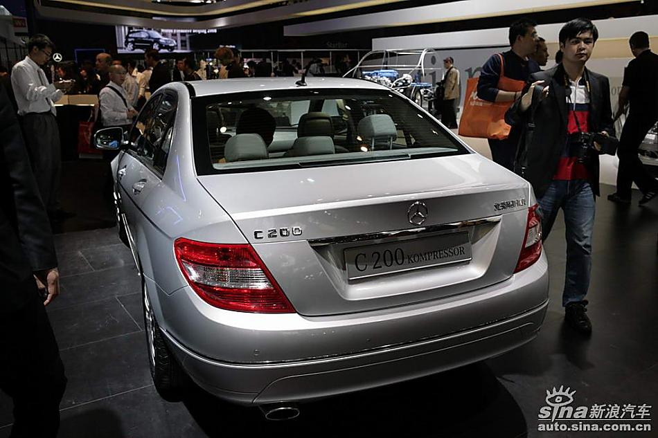 奔驰C级