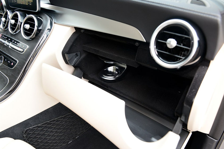 2015款 C 260 L 运动型 内饰