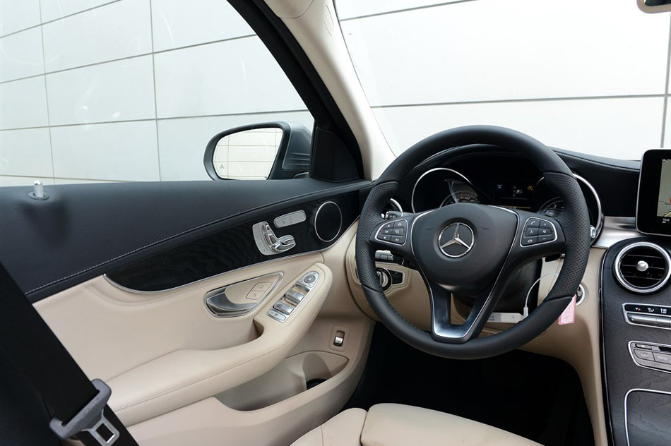2015款 C 260 L 运动型 内饰