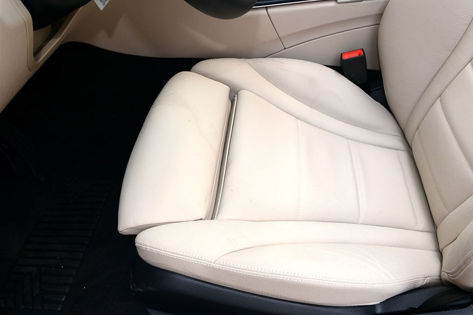 2015款 C 260 L 运动型 座椅空间