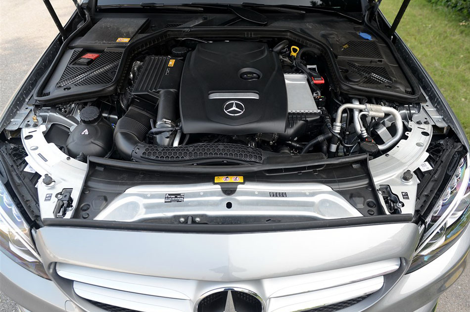 2015款 C 260 L 运动型 引擎底盘