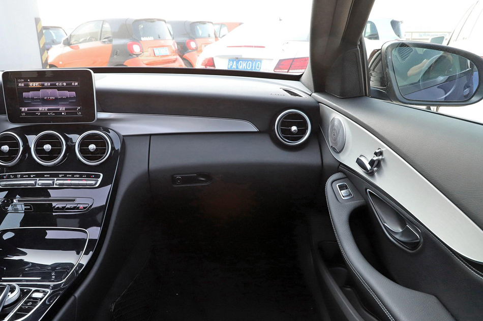 2018款 C 200 成就特别版 内饰