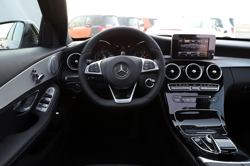 2018款 C 200 成就特别版 内饰