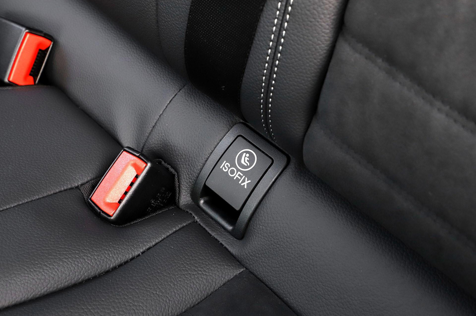 2018款 C 200 成就特别版 座椅空间