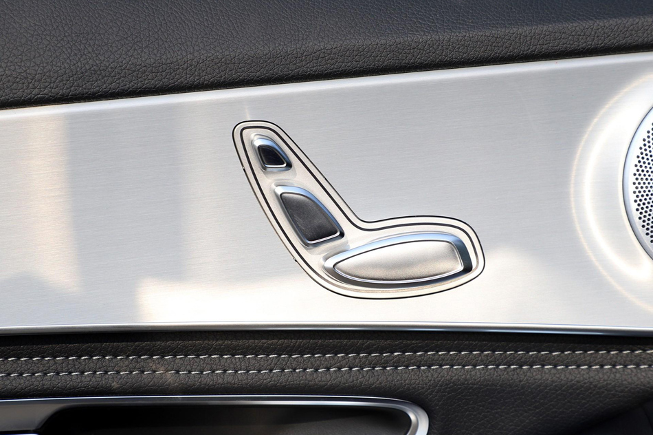 2018款 C 200 成就特别版 座椅空间