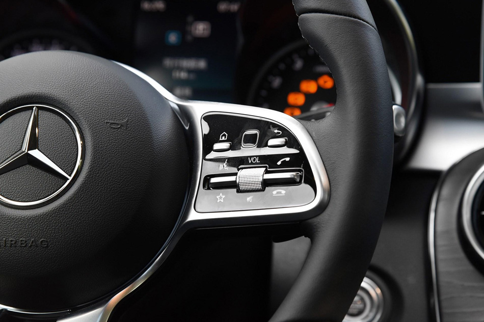 2019款 C 260 L 运动版 内饰