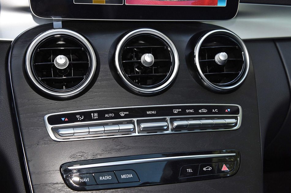 2019款 C 260 L 运动版 内饰