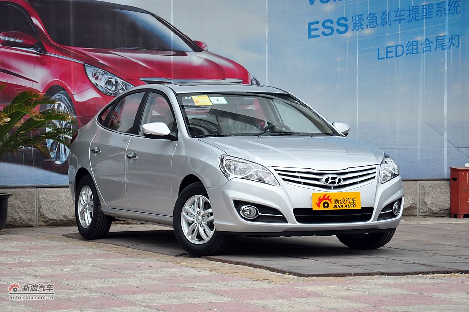 2011款悦动高清到店实拍