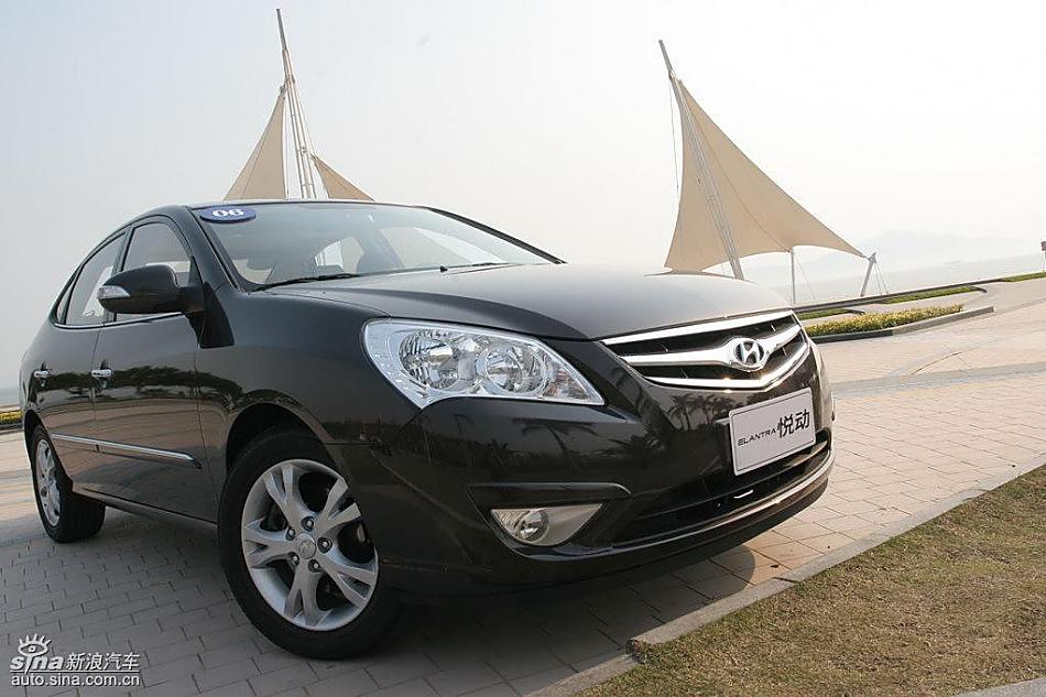 图为悦动外观及细节