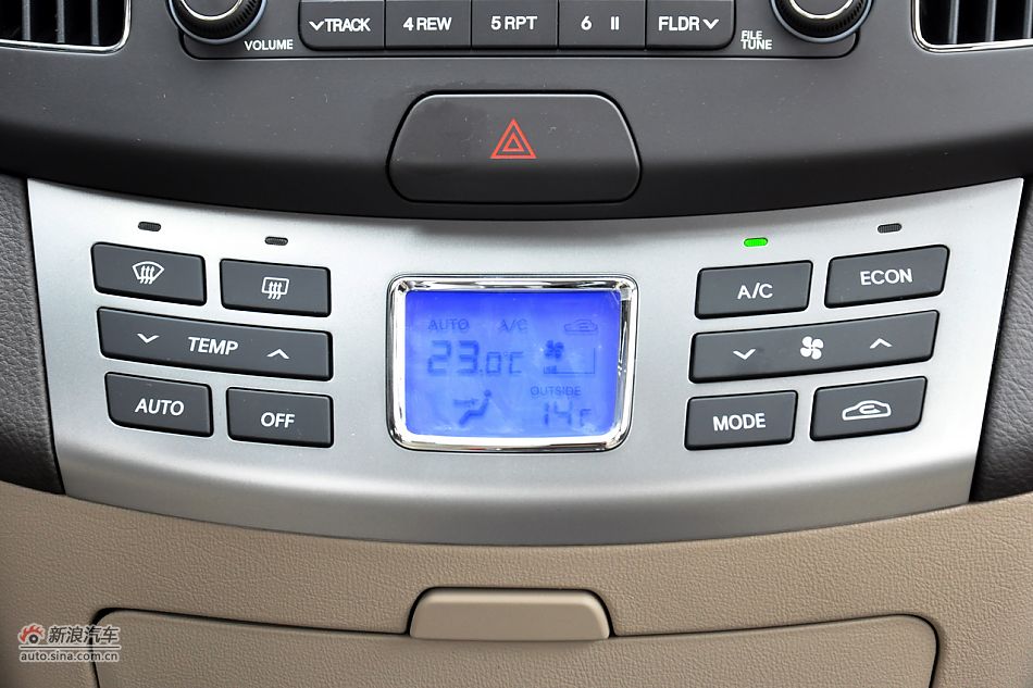 2011款悦动高清到店实拍