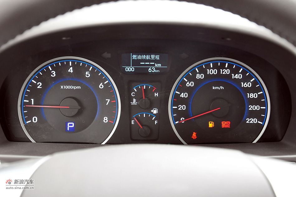 2011款悦动高清到店实拍