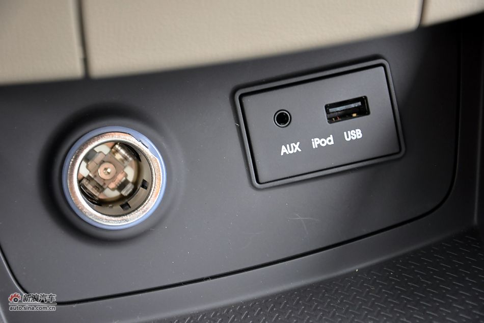 2011款悦动高清到店实拍