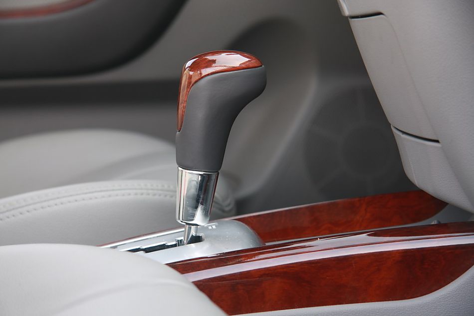 伊兰特悦动试车实拍图内饰