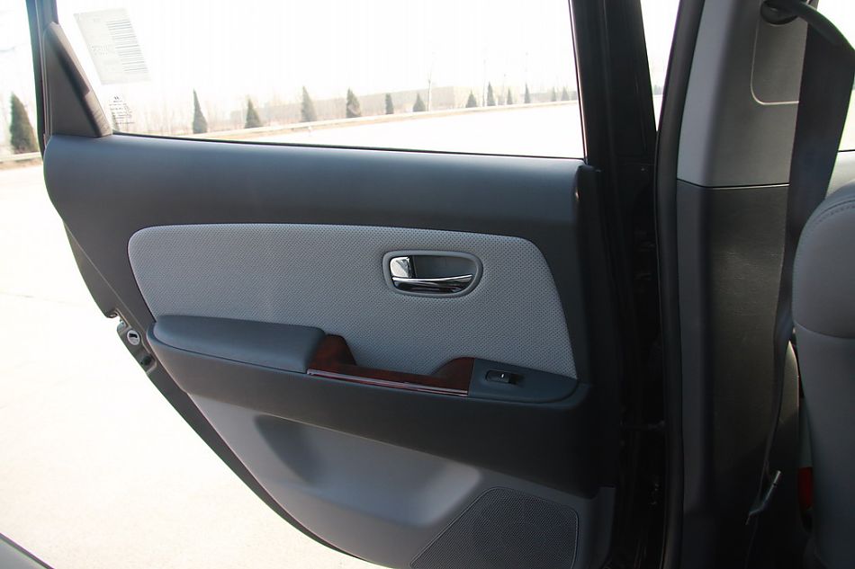 伊兰特悦动试车实拍图内饰