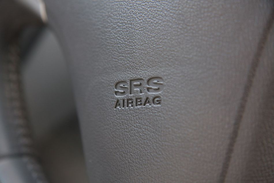 伊兰特悦动试车实拍图内饰