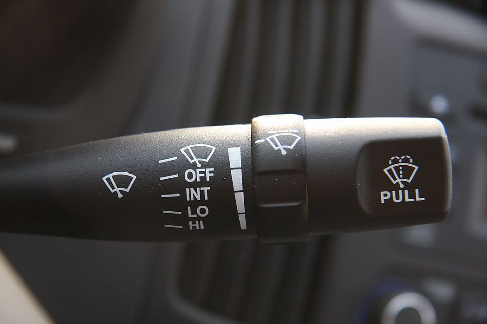 伊兰特悦动试车实拍图内饰