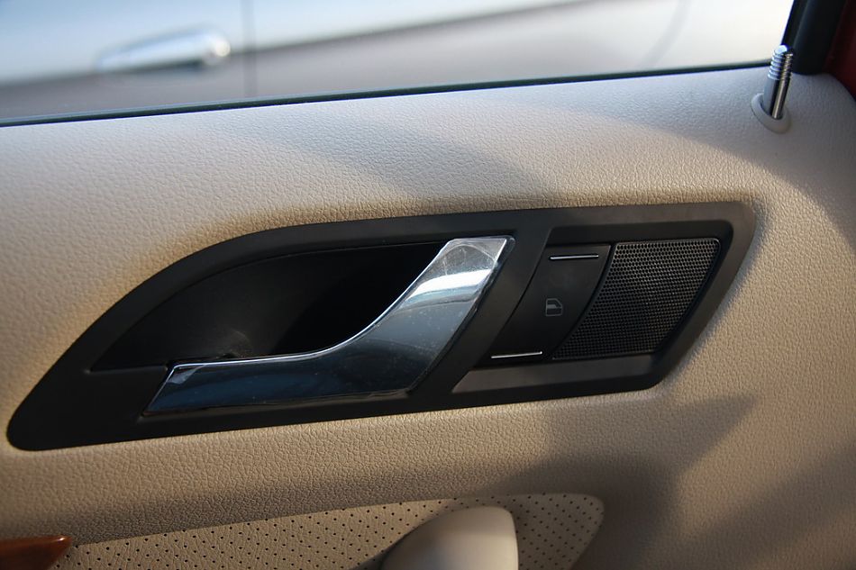 伊兰特悦动试车实拍图内饰