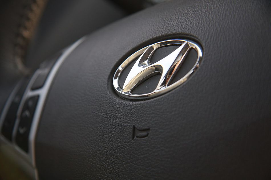 伊兰特悦动试车实拍图内饰