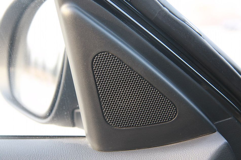 伊兰特悦动试车实拍图内饰