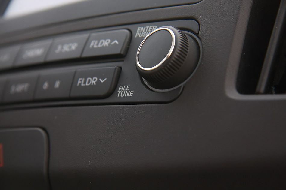 伊兰特悦动试车实拍图内饰