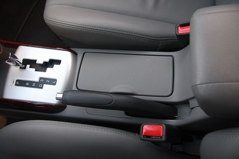 伊兰特悦动试车实拍图内饰