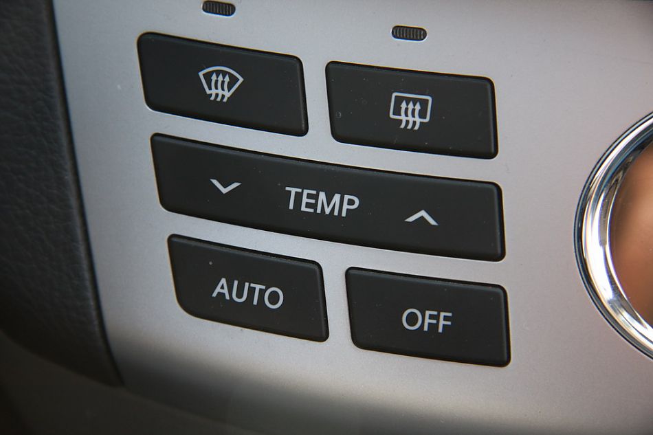 伊兰特悦动试车实拍图内饰