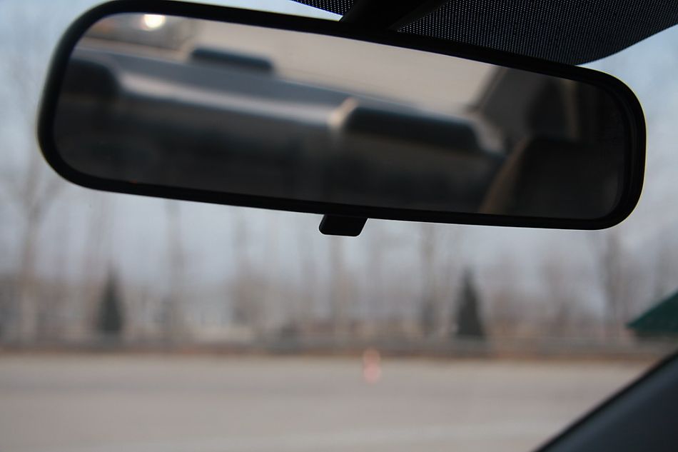 伊兰特悦动试车实拍图内饰