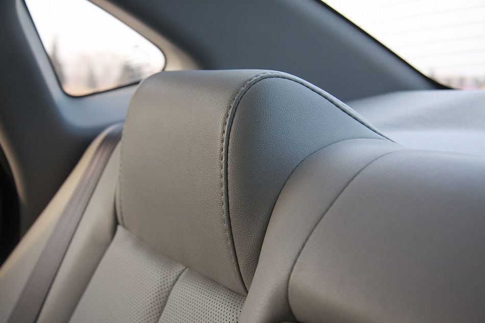 伊兰特悦动试车实拍图内饰