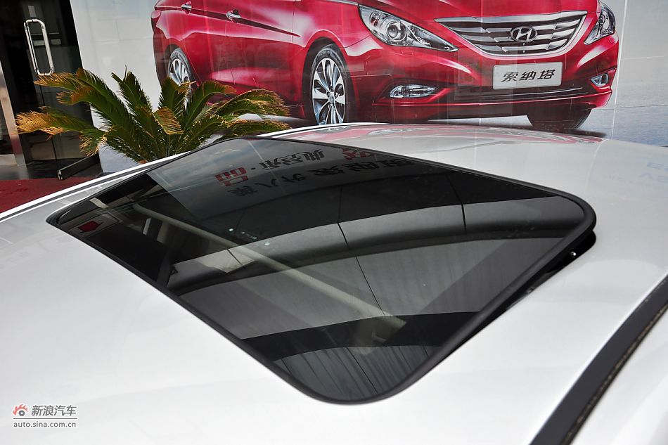 2011款悦动高清到店实拍