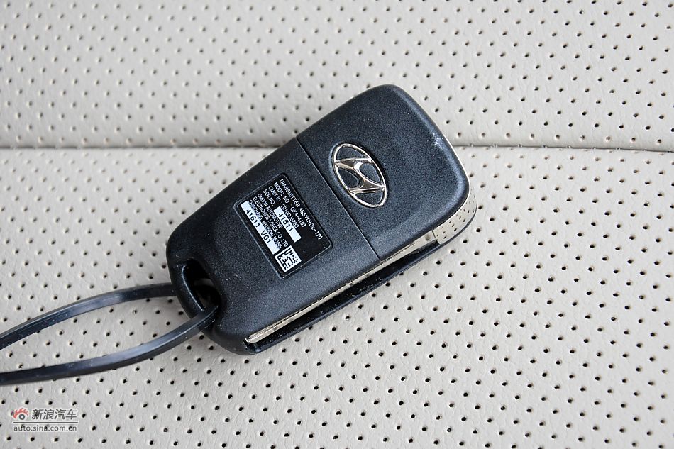 2011款悦动高清到店实拍