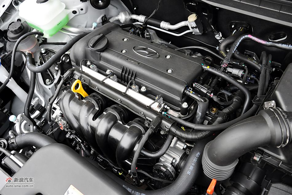 2011款悦动高清到店实拍