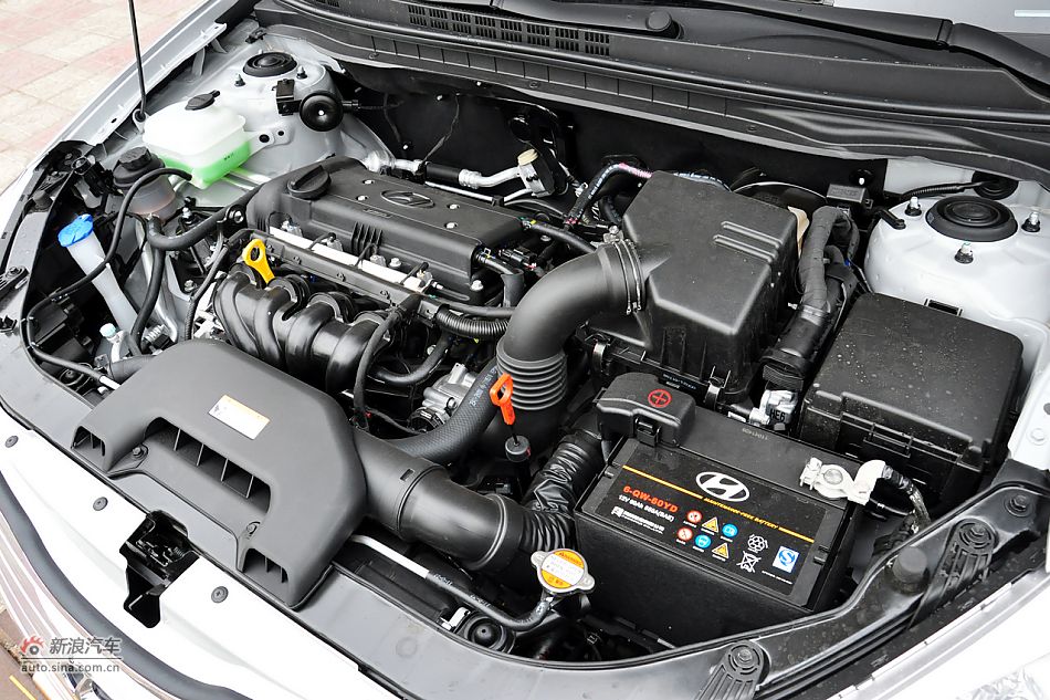 2011款悦动高清到店实拍