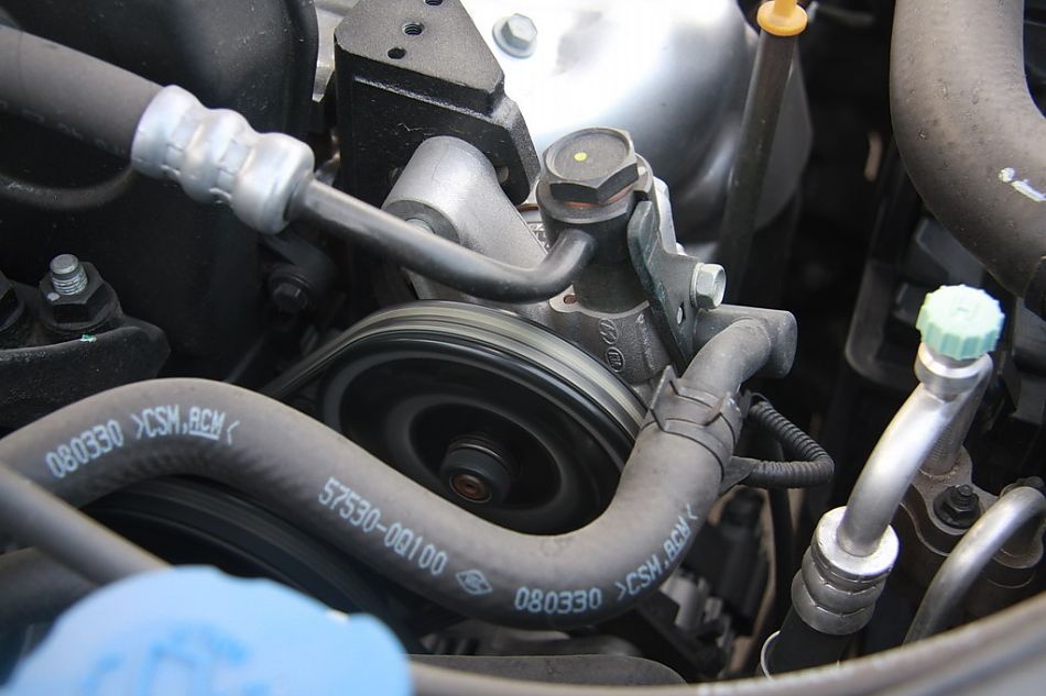 伊兰特悦动实拍图细节与其他