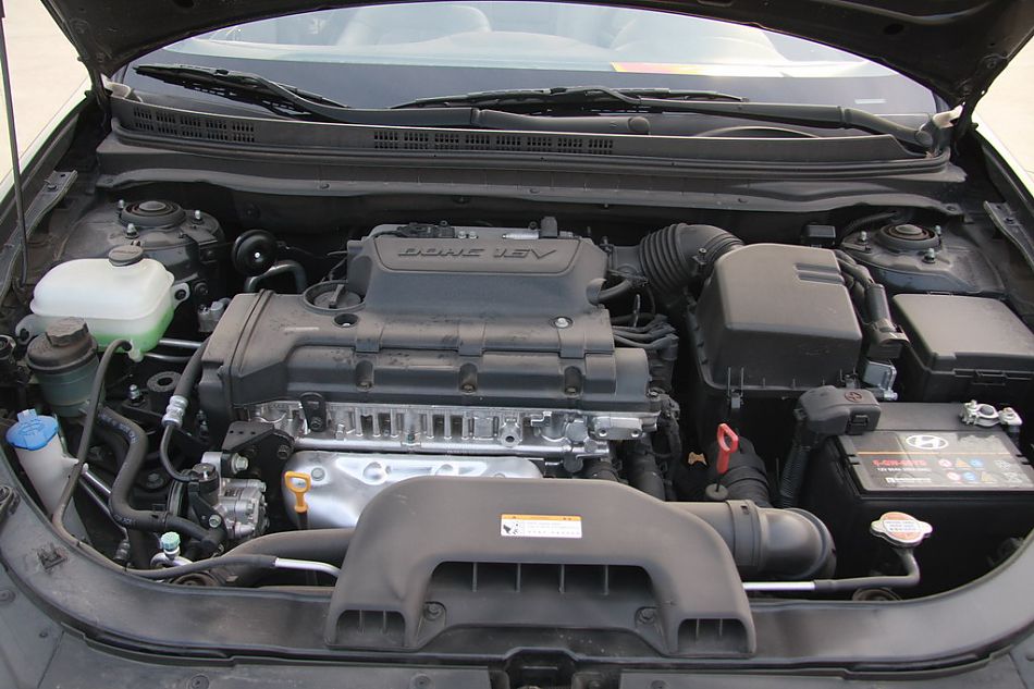 伊兰特悦动实拍图细节与其他