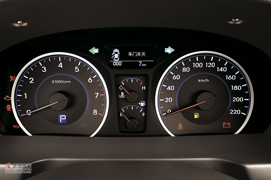 2011款新悦动官方图