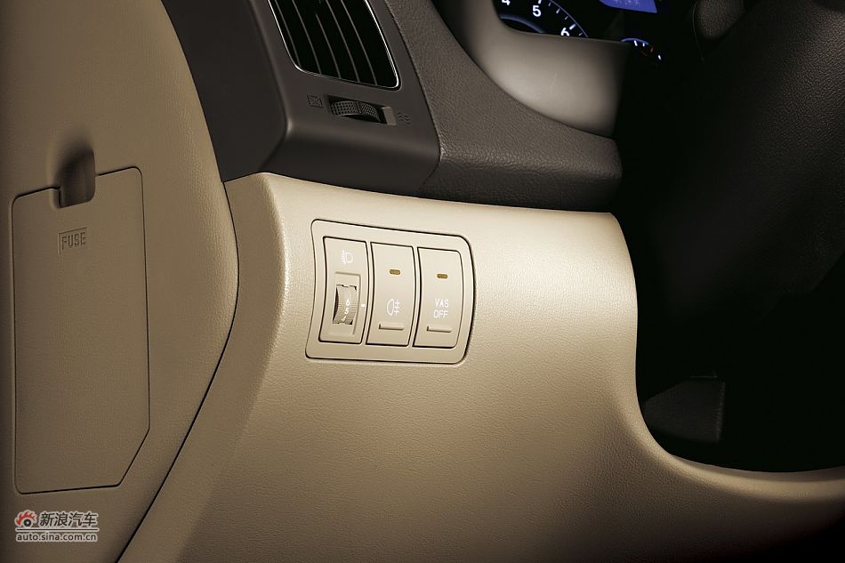 2011款新悦动官方图