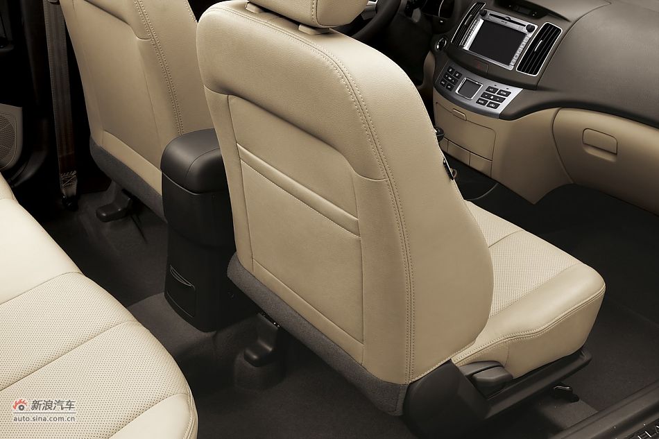 2011款新悦动官方图