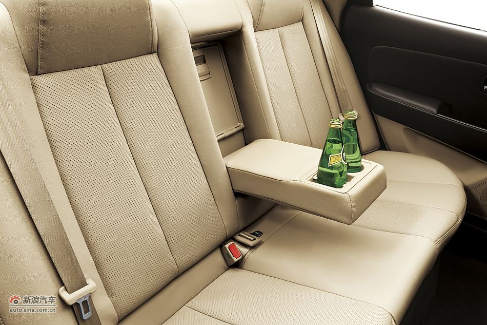 2011款新悦动官方图