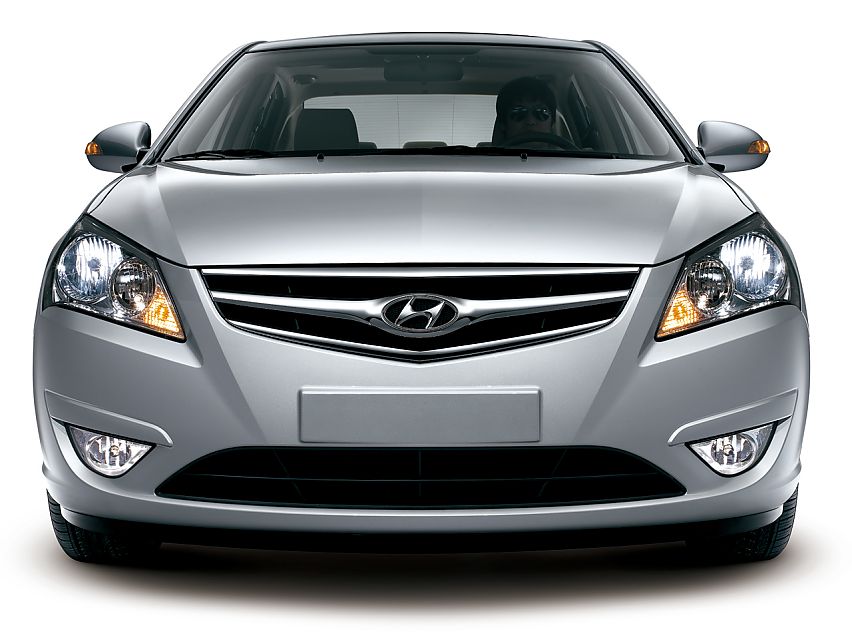 伊兰特悦动-前面正视图