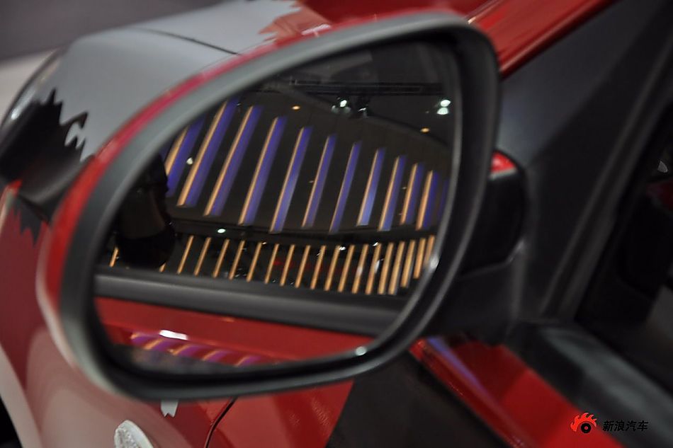 现代伊兰特悦动