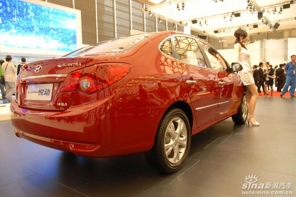 ELANTRA悦动